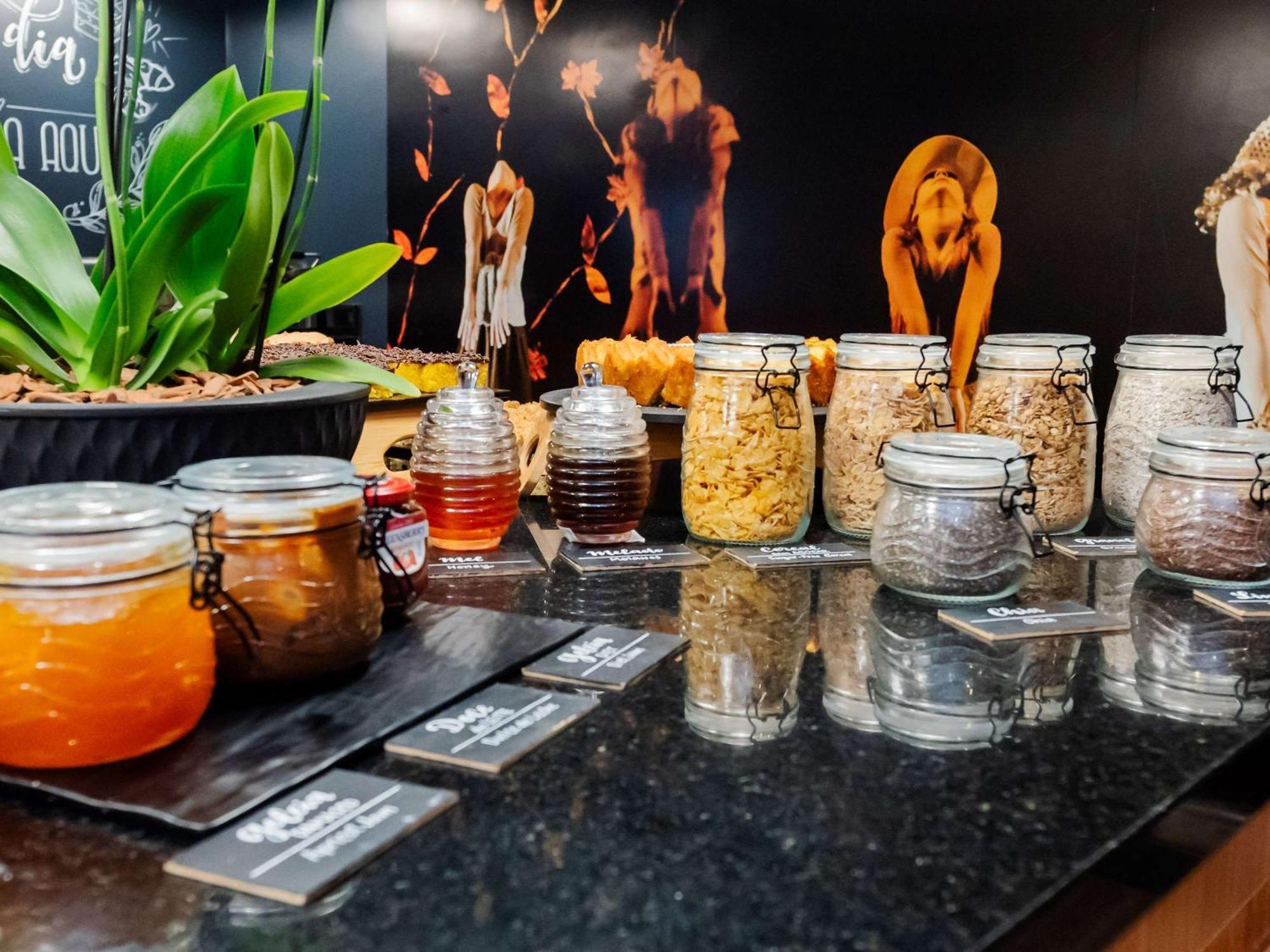 Ibis Joinville Zewnętrze zdjęcie