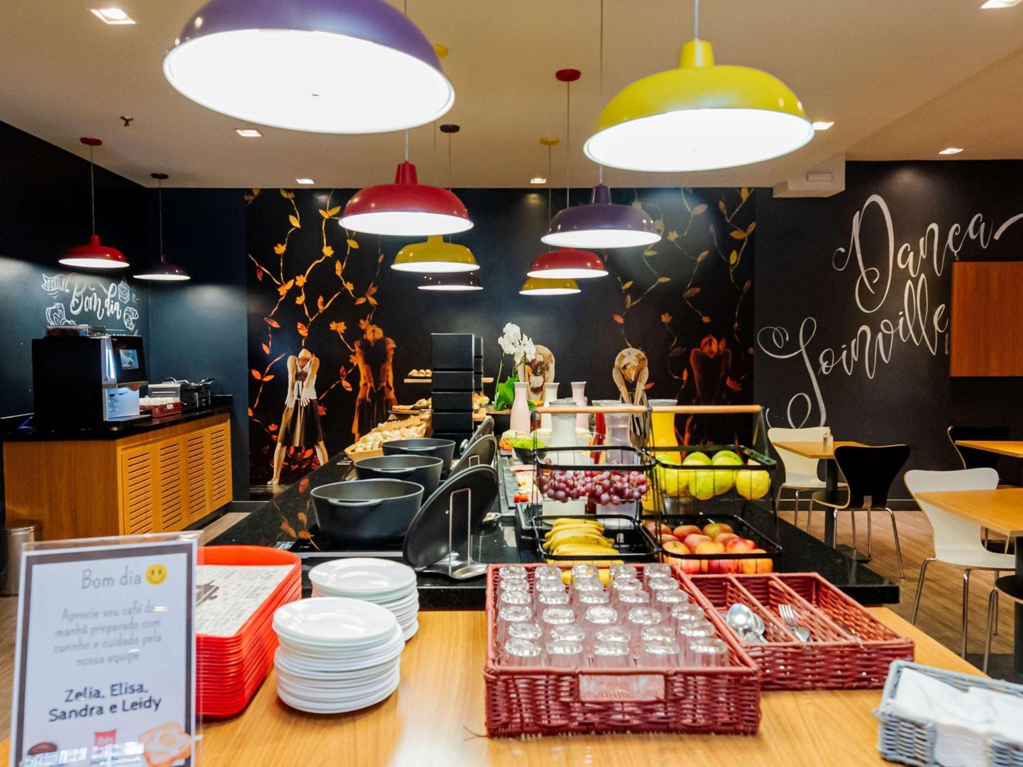 Ibis Joinville Zewnętrze zdjęcie